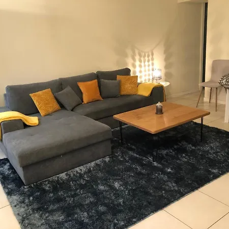 Plein Coeur Du Quartier Historique, Proche De Toutes Commodites, Bars, Restaurants, Port, Plage A 150m Grand F2 4 Couchages 58 M2 Climatise Lejlighed Ajaccio (Corsica)