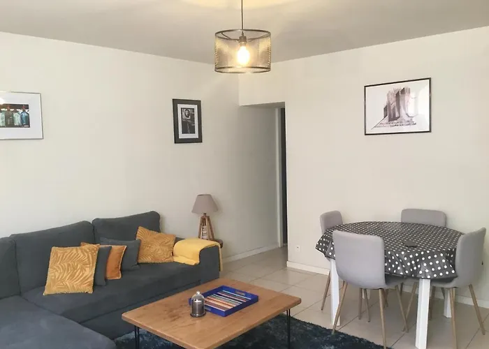 Plein Coeur Du Quartier Historique, Proche De Toutes Commodites, Bars, Restaurants, Port, Plage A 150m Grand F2 4 Couchages 58 M2 Climatise Lejlighed Ajaccio (Corsica)