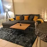 アパート Plein Coeur Du Quartier Historique, Proche De Toutes Commodites, Bars, Restaurants, Port, Plage A 150m Grand F2 4 Couchages 58 M2 Climatise
